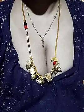 tuttifrutti17 online show from 09/27/25, 06:14