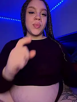 QueenNuttCollector online show from 12/03/24, 01:47