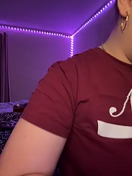 Snapshot of QueenNuttCollector chatting on 02/22/26, 11:12 QueenNuttCollector online show from 02/22/26, 11:12