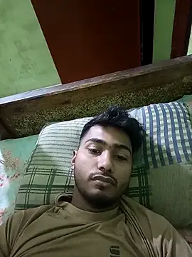 Snapshot of mahadakha78 chatting on 12/17/25, 09:14 mahadakha78 online show from 12/17/25, 09:14