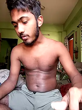 Snapshot of mahadakha78 chatting on 02/08/25, 05:18 mahadakha78 online show from 02/08/25, 05:18