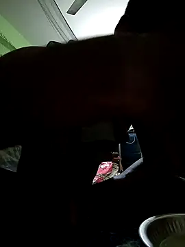 Snapshot of mahadakha78 chatting on 02/07/25, 06:13 mahadakha78 online show from 02/07/25, 06:13