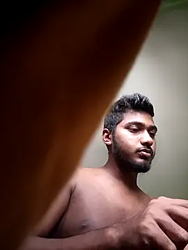 Snapshot of mahadakha78 chatting on 09/21/25, 04:39 mahadakha78 online show from 09/21/25, 04:39