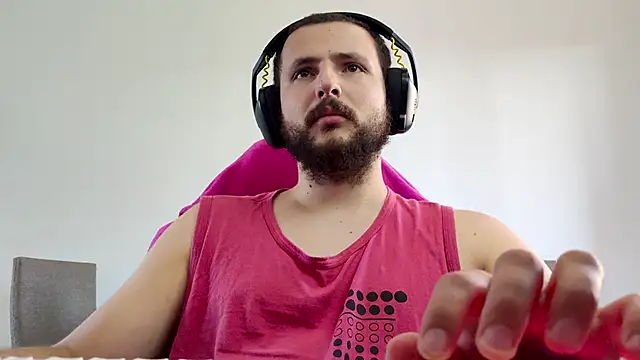 iurytx online show from 11/01/25, 06:13