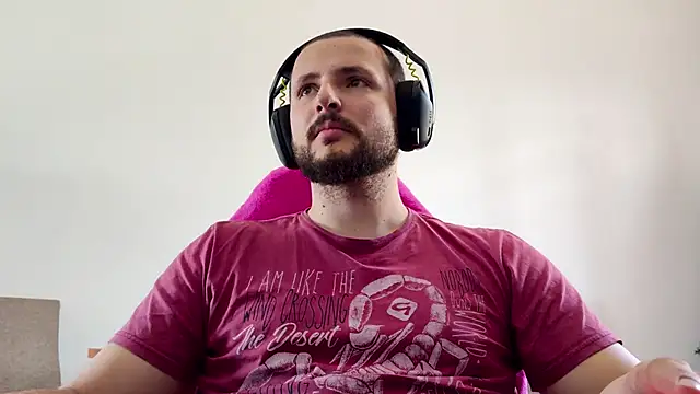 iurytx online show from 11/21/25, 05:23