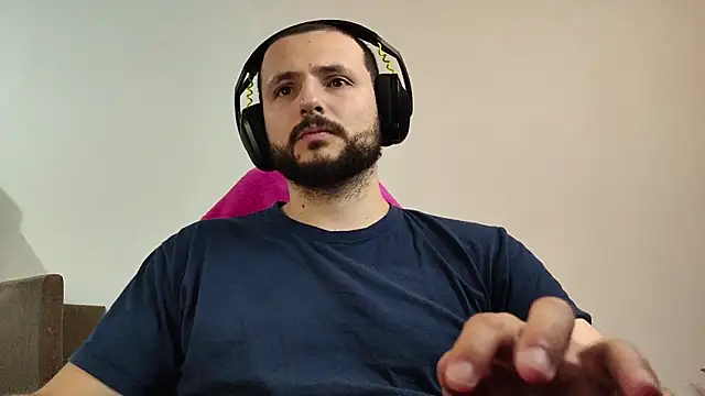 iurytx online show from 09/28/25, 10:39