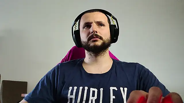 iurytx online show from 10/09/25, 07:47