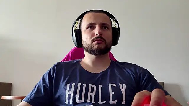 iurytx online show from 11/13/25, 06:56