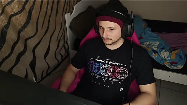 iurytx online show from 02/17/25, 07:55