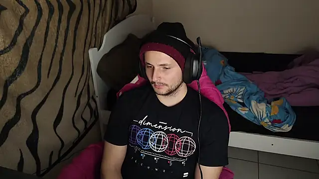 iurytx online show from 02/17/25, 11:00