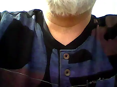 Snapshot of xcimeru chatting on 02/21/25, 06:26 xcimeru online show from 02/21/25, 06:26
