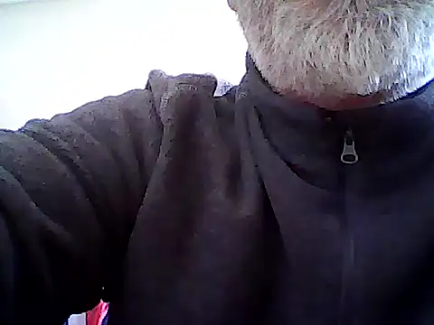 Snapshot of xcimeru chatting on 03/19/25, 07:29 xcimeru online show from 03/19/25, 07:29