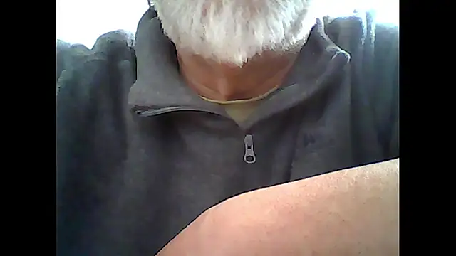 xcimeru online show from 12/19/25, 02:19