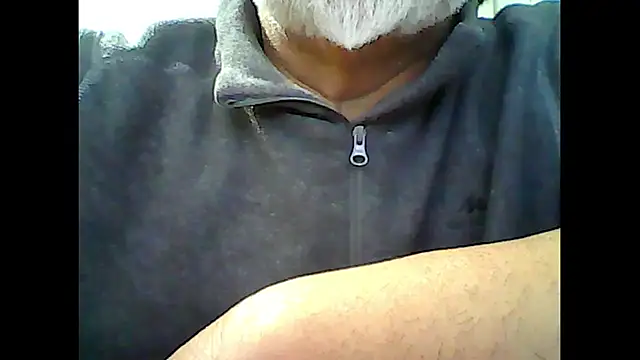 Snapshot of xcimeru chatting on 09/15/25, 05:41 xcimeru online show from 09/15/25, 05:41