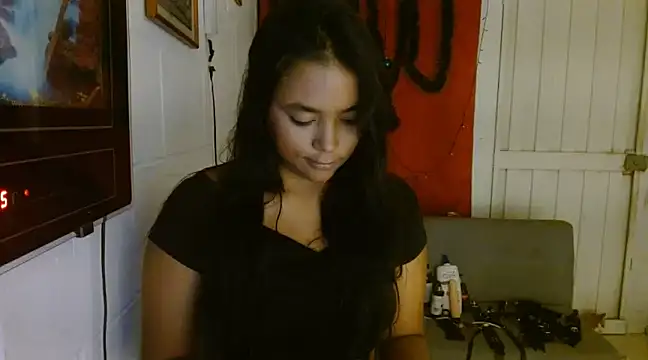 Chiara petterson online show from 01/10/25, 05:05