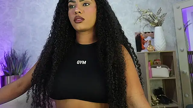 HOTBLACKANDWHITE2 online show from 04/30/26, 04:30