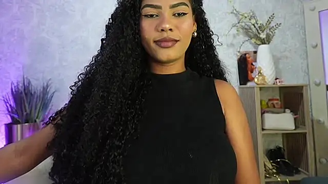 HOTBLACKANDWHITE2 online show from 04/27/26, 06:44
