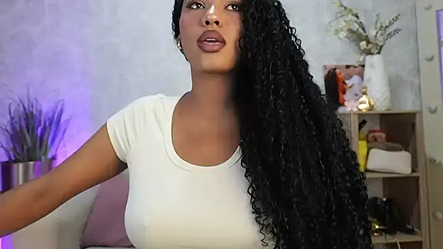 HOTBLACKANDWHITE2 online show from 05/23/26, 10:42