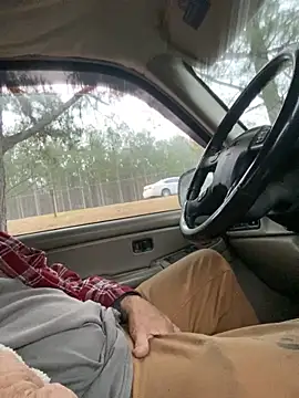 Snapshot of Themechanic420 chatting on 01/29/25, 01:07 Themechanic420 online show from 01/29/25, 01:07