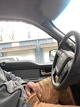 Snapshot of Themechanic420 chatting on 12/04/24, 06:55 Themechanic420 online show from 12/04/24, 06:55