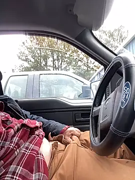 Snapshot of Themechanic420 chatting on 01/07/25, 06:24 Themechanic420 online show from 01/07/25, 06:24