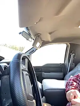 Snapshot of Themechanic420 chatting on 01/16/25, 03:45 Themechanic420 online show from 01/16/25, 03:45