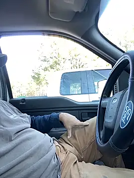 Snapshot of Themechanic420 chatting on 12/19/24, 08:13 Themechanic420 online show from 12/19/24, 08:13