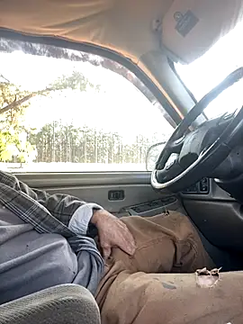 Snapshot of Themechanic420 chatting on 10/28/25, 02:38 Themechanic420 online show from 10/28/25, 02:38