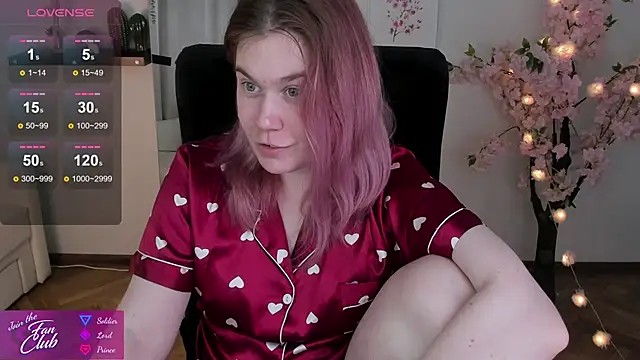 Snapshot of Nancy_Sun_ chatting on 01/30/25, 02:36 Nancy Sun online show from 01/30/25, 02:36