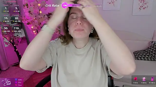 Snapshot of Nancy_Sun_ chatting on 10/24/25, 11:42 Nancy Sun online show from 10/24/25, 11:42