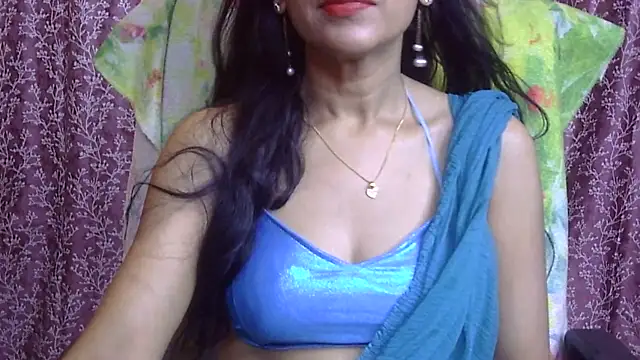 Snapshot of iam-moni2 chatting on 03/18/25, 02:18 iam-moni2 online show from 03/18/25, 02:18