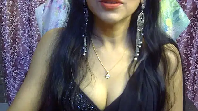 Snapshot of iam-moni2 chatting on 03/08/25, 05:43 iam-moni2 online show from 03/08/25, 05:43