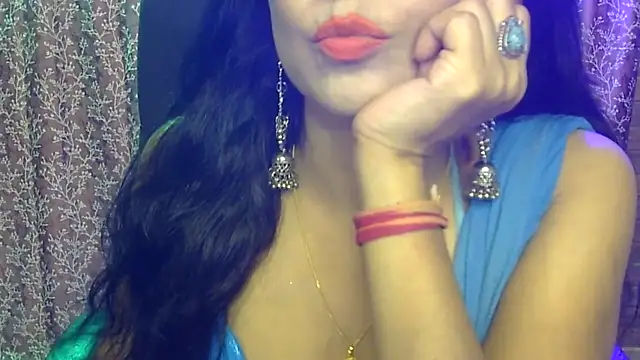 Snapshot of iam-moni2 chatting on 09/15/25, 03:01 iam-moni2 online show from 09/15/25, 03:01