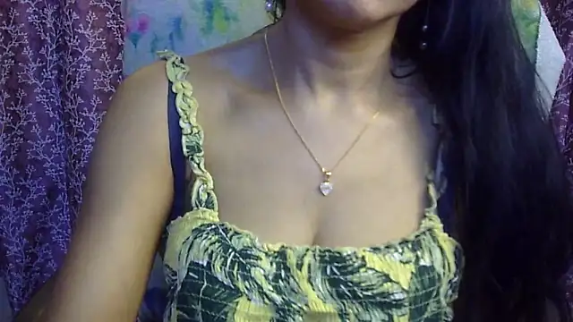 Snapshot of iam-moni2 chatting on 03/06/25, 03:13 iam-moni2 online show from 03/06/25, 03:13