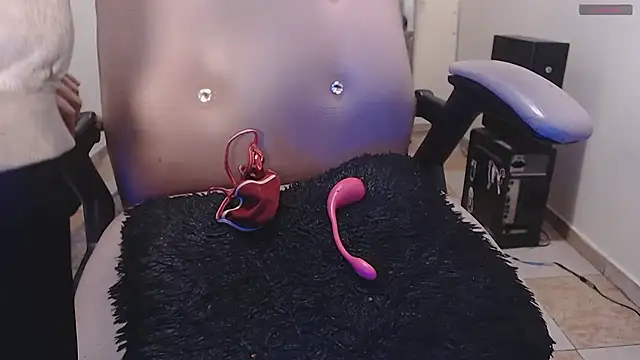 toxxxic cams online show from 04/27/26, 06:55