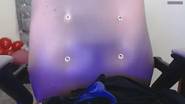 Snapshot of toxxxic_cams chatting on 06/17/26, 07:08 toxxxic cams online show from 06/17/26, 07:08