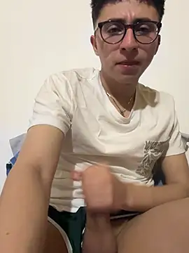 CamiRojas boy online show from 03/25/26, 03:17