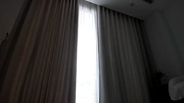 kawaii mia online show from 01/08/25, 09:42