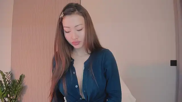 Snapshot of kawaii_mia chatting on 04/03/26, 06:14 kawaii mia online show from 04/03/26, 06:14