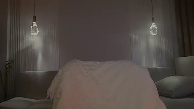 kawaii mia online show from 04/28/26, 07:07