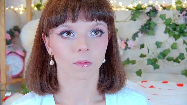 ElisabethDavis online show from 04/13/26, 06:12