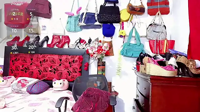 Xiaraa26 online show from 10/09/25, 11:38