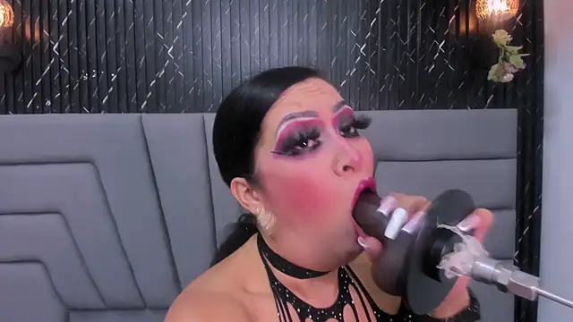 Angie Will online show from 12/01/25, 09:15