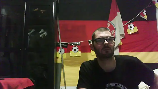 Die-geile-Sau online show from 11/08/25, 03:04