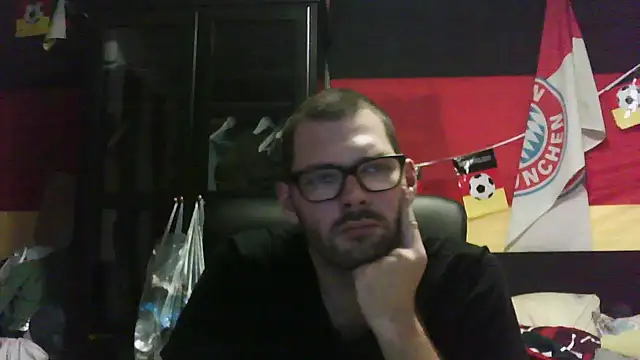 Die-geile-Sau online show from 11/14/25, 08:34