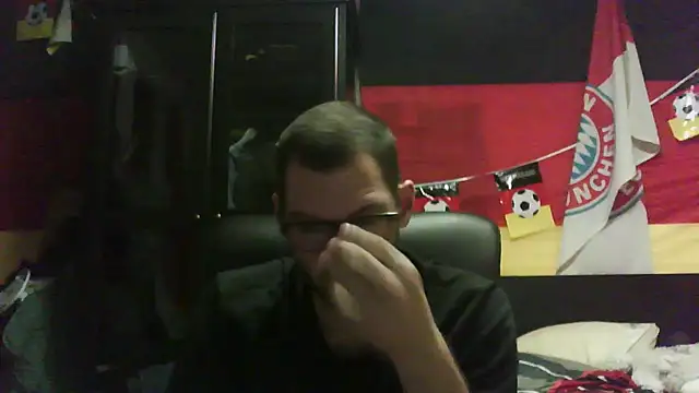 Die-geile-Sau online show from 11/22/25, 09:24