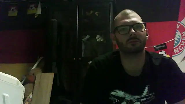 Die-geile-Sau online show from 10/28/25, 09:03