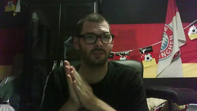 Die-geile-Sau online show from 11/17/25, 07:51