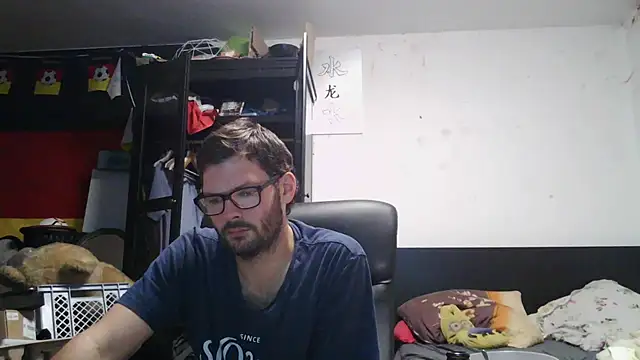 Snapshot of Die-geile-Sau chatting on 07/15/26, 08:16 Die-geile-Sau online show from 07/15/26, 08:16