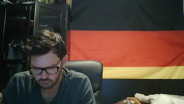 Snapshot of Die-geile-Sau chatting on 07/04/26, 09:08 Die-geile-Sau online show from 07/04/26, 09:08